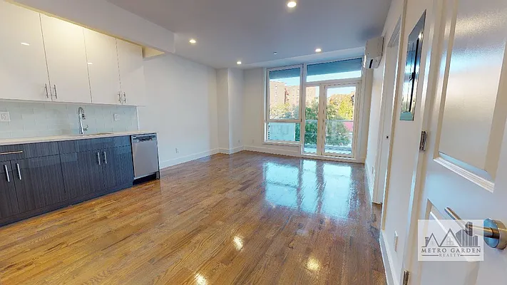 Rented by Metro Garden Realty NYC | media 29