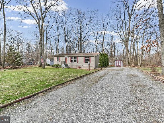 2nd image of 212 High Point Ln
