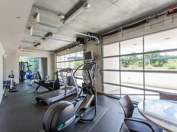 gym/fitness center