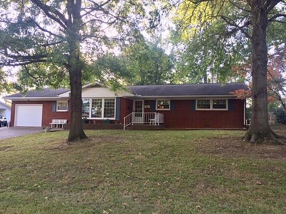 2nd image of 741 Homewood Dr