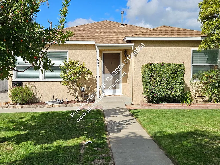 609 E Central Ave — Photo 2