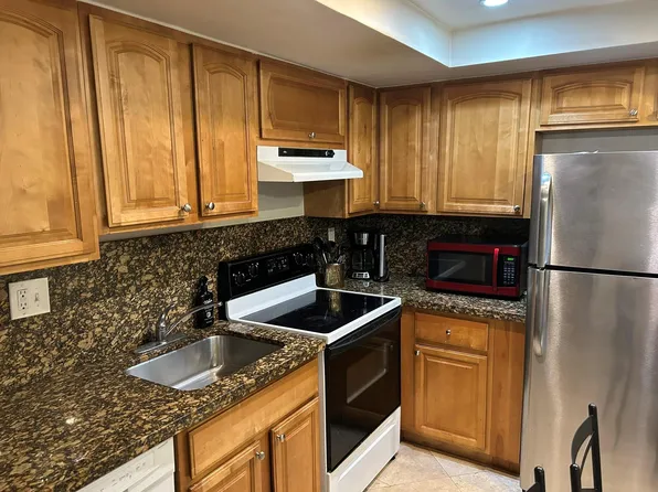 510 NE 17th Avenue #105, Fort Lauderdale, FL 33301