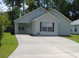 2630 N 10th St, Ocean Springs, MS 39564
