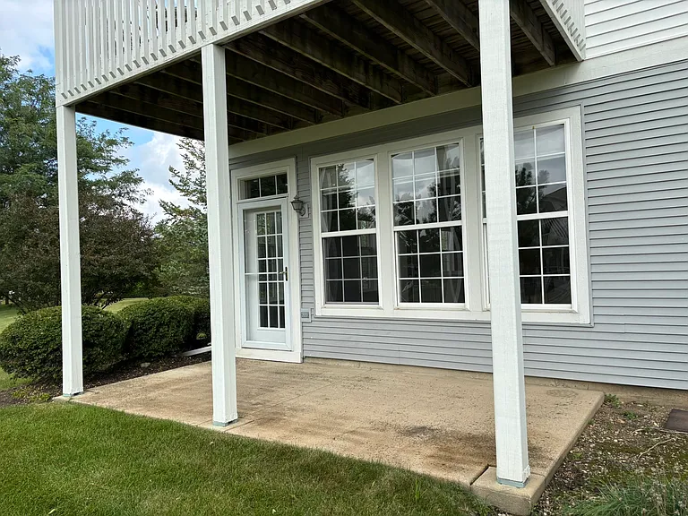 2610 Amber Ln — Photo 12