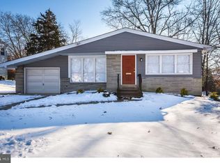 410 Lavender Hill Dr, Cherry Hill, NJ 08003