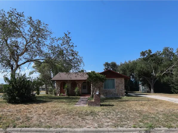 701 Tito St, Alice, TX 78332