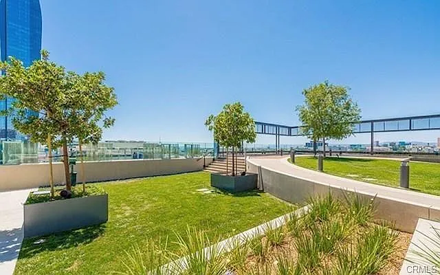 889 Francisco St #2803 — Photo 20