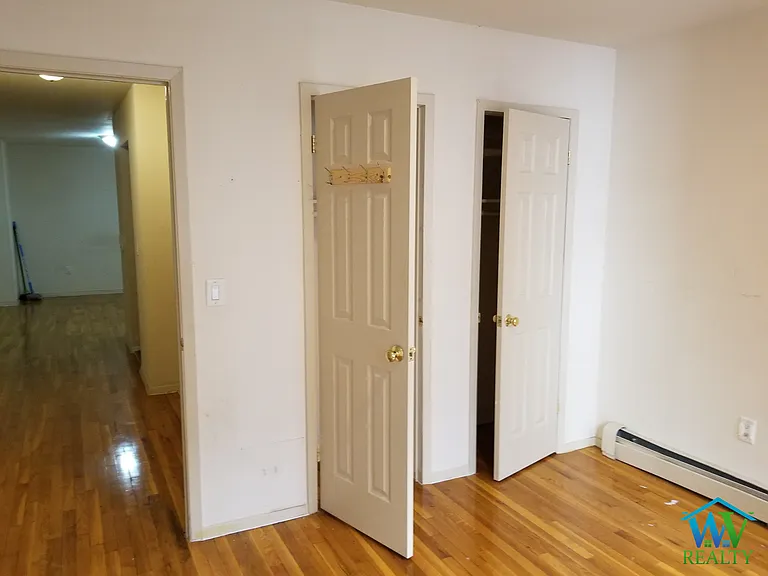 1305 Sheridan Ave #A3 — Photo 11