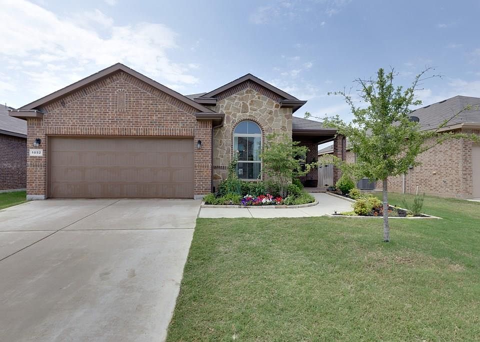 1st image of Meadow Scape Dr
