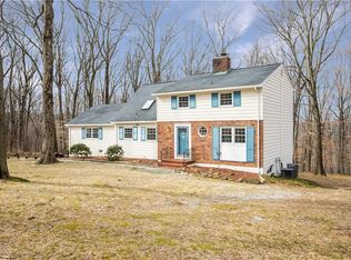 23 Macaulay Rd, Katonah, NY 10536