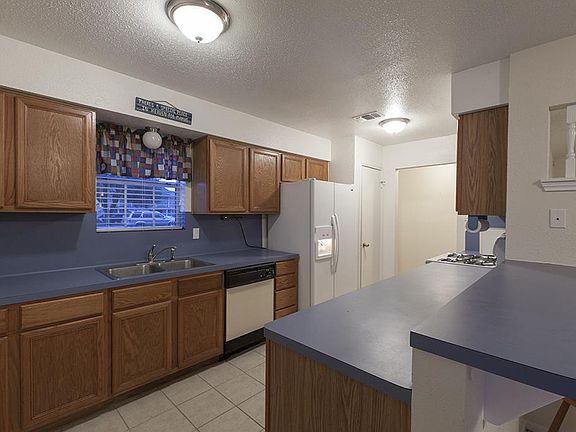 5th image of 8028 Tye Ln #176B