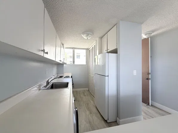 410 Magellan Ave APT 309, Honolulu, HI 96813