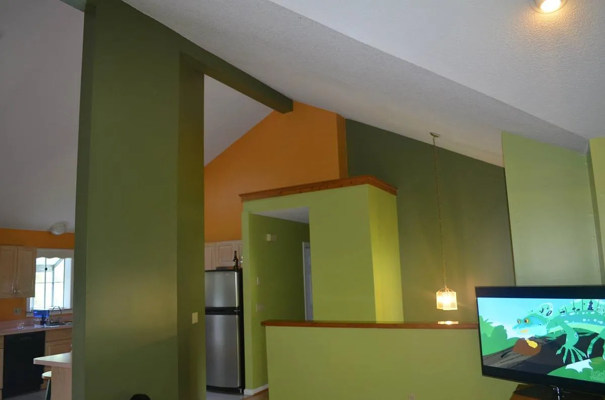 3 bed, 1700 sqft, $2,900 — Photo 3