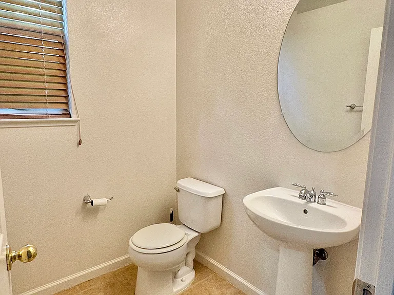 6682 Panther Creek Dr — Photo 17