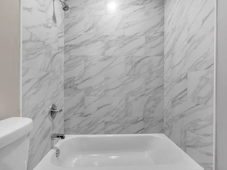 3480 Vernon Ave — Photo 13