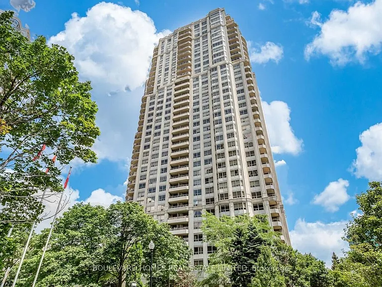 25 Kingsbridge Garden Cir #2121 — Photo 1