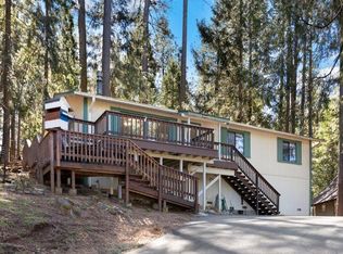 5750 Lupin Ln, Pollock Pines, CA 95726