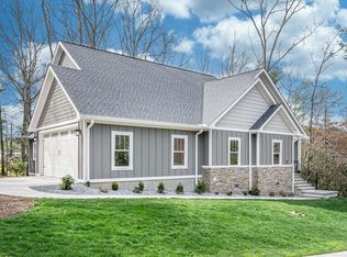 266 Jonathan Creek Dr, Etowah, NC 28729