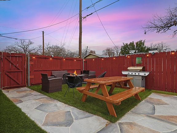 Outdoor grill