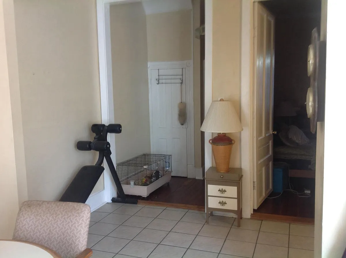 Living room - 1314 Abercorn St #A
