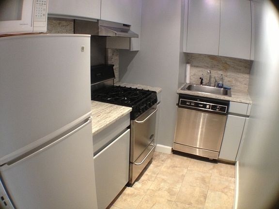2nd image of 135 E 54th St APT 8M