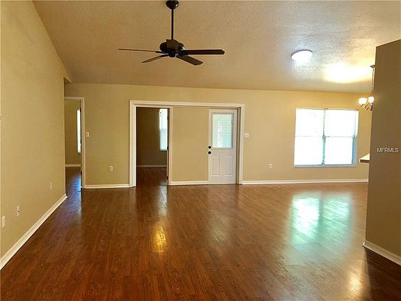 2nd image of 31 Townhill Dr