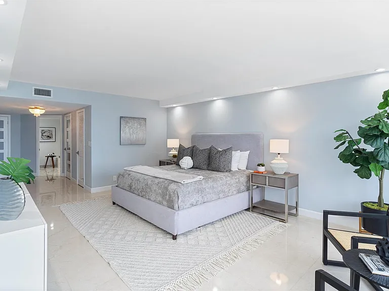 4100 Galt Ocean Dr #610 — Photo 26