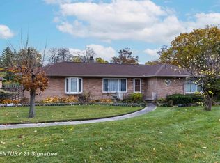 103 Lincoln Dr, Bay City, MI 48706