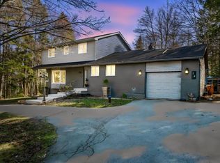 14 Sandstone Ave, Fall River, NS B2T 1P5