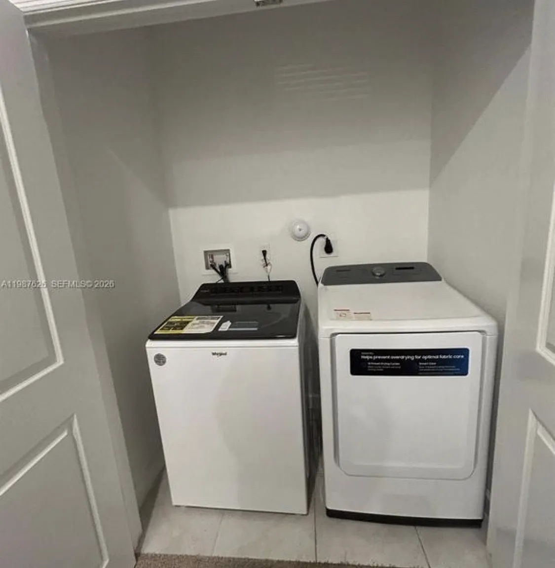 3 bed, 2.5 bath, 1476 sqft, $2,900 — Photo 4