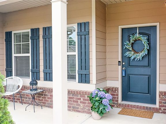3rd image of 2708 Samantha Ln