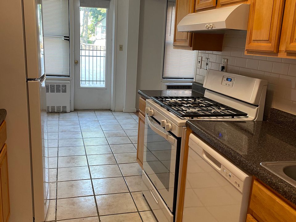 1st image of 48 Davis Ave #2B