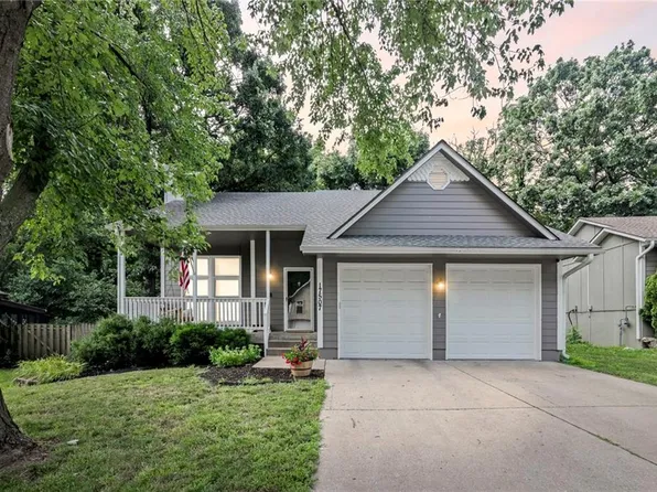 17507 E 35th Ter, Independence, MO 64055