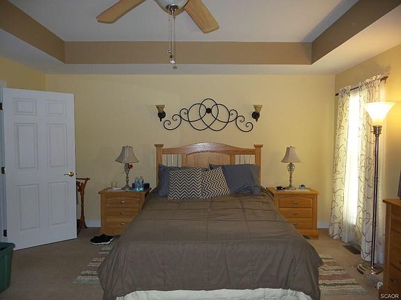 4th image of 24875 Magnolia Cir