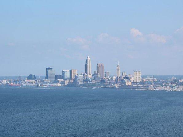 12700 Lake Ave APT 1403