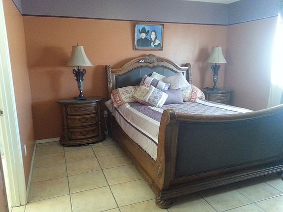 5th image of 14070 Amalia Ct