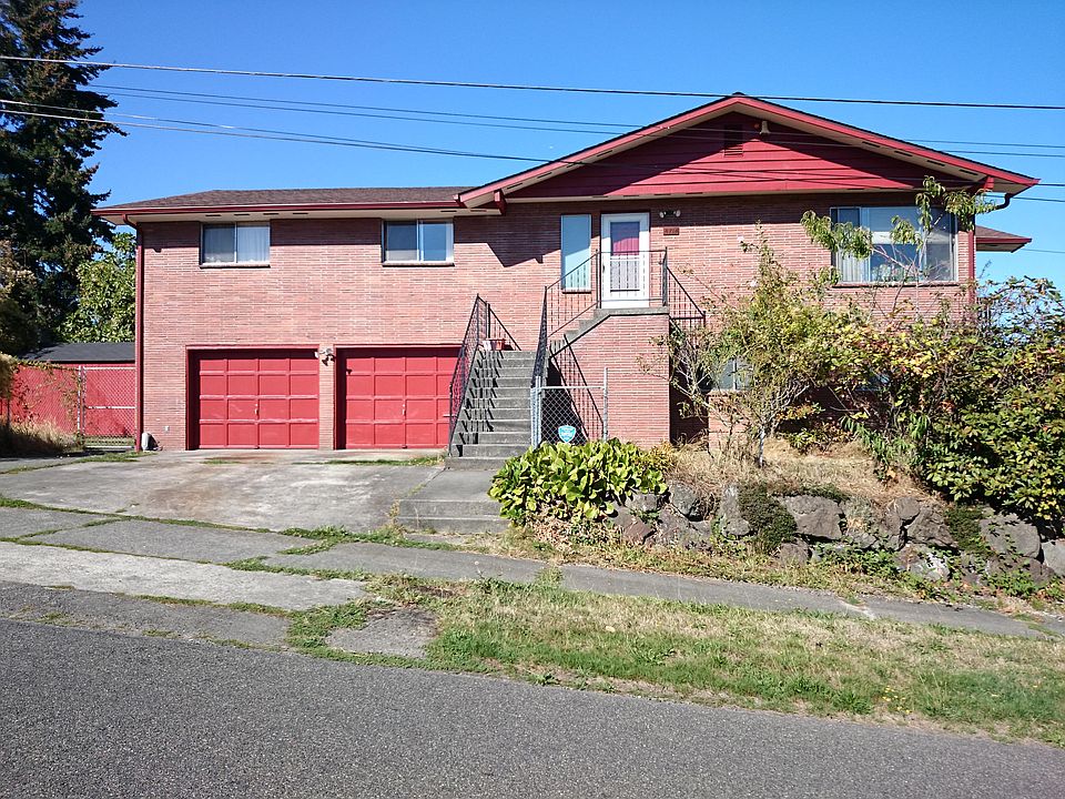2nd image of 4716 S Oregon St