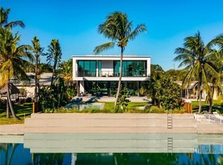 1230 Cleveland Rd, Miami Beach, FL 33141