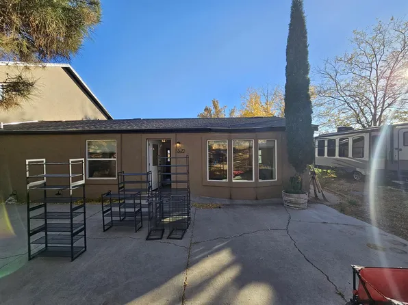 165 W Utah Ave, Hildale, UT 84784