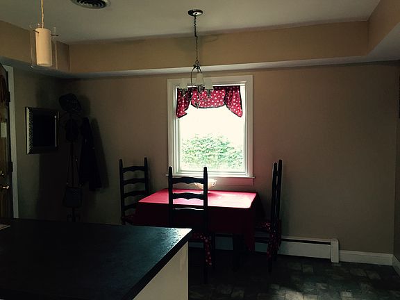 5th image of 1015 Meadowview Dr