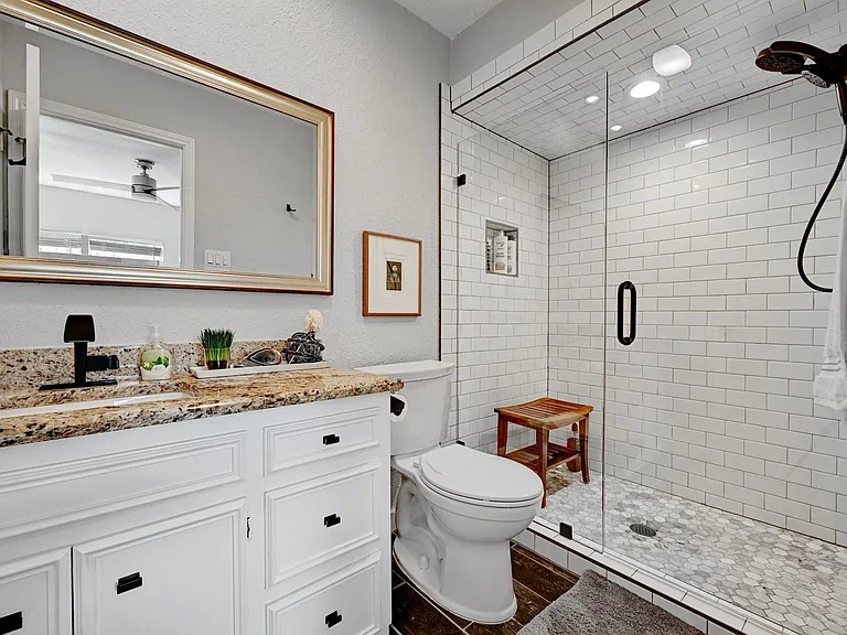 11133 Pinehurst Dr #C — Photo 24