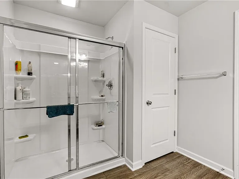 11649 Mendenhall Ct — Photo 24