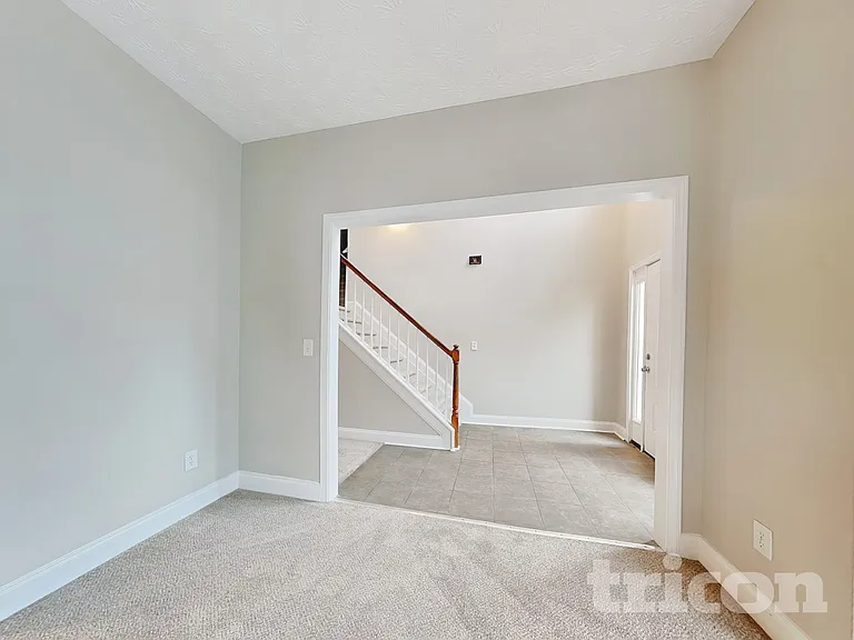 417 Carrie Ct — Photo 18