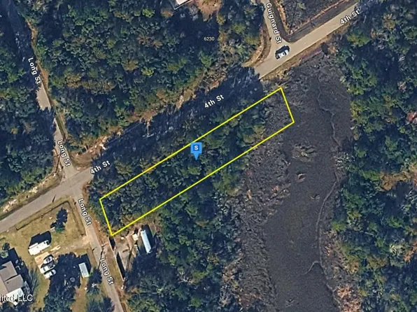 5040 Long St, Bay Saint Louis, MS 39520