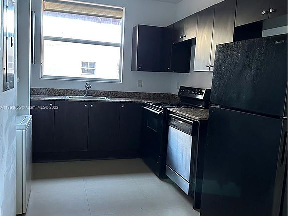 2nd image of 529 NE 62nd St #204