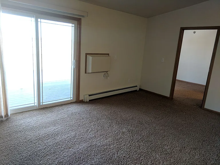 West Lake II Apartments — Photo 35