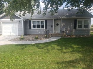 107 Sloan Cir, Beaver Dam, WI 53916