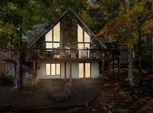 6625 Indian Garden Rd, Petoskey, MI 49770