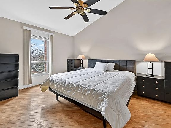 3rd image of 2303 Kenzie Dr #2B