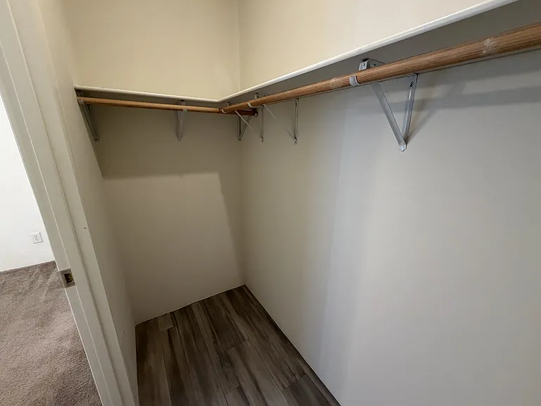 5657 S Pearl St — Photo 13